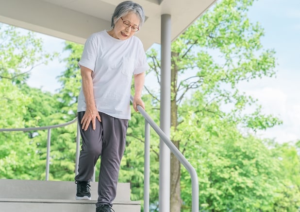 山登りが趣味だが、最近すぐ股関節が痛むので少し自重している